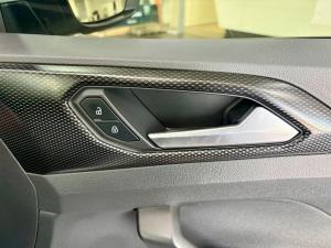 Volkswagen T-Cross 1.0TSI Life - Image 12