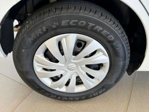 Suzuki Swift 1.2 GL - Image 8