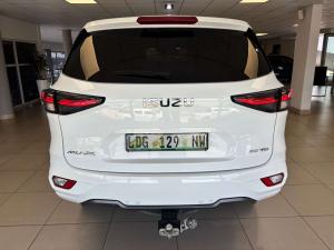 Isuzu mu-X 3.0TD Onyx 4x4 - Image 8