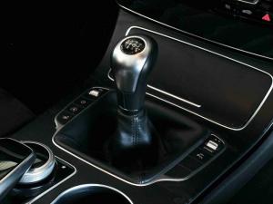 Mercedes-Benz C200 Cabrio automatic - Image 14