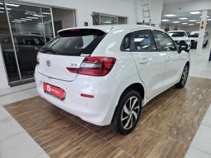 Toyota Starlet 1.5 XS auto - Image 2