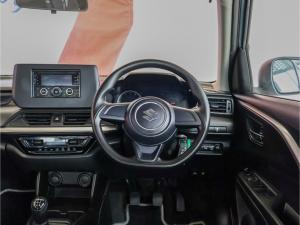 Suzuki Swift 1.2 GL - Image 8