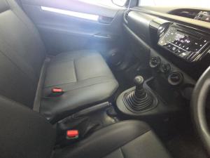 Toyota Hilux 2.4GD single cab S (aircon) - Image 10