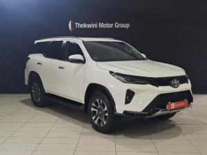 Toyota Fortuner 2.4GD-6 manual - Image 1