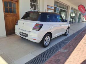 Suzuki Swift 1.2 GL+ manual - Image 2