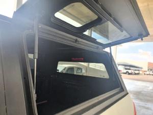 Toyota Hilux 2.8GD-6 double cab 4x4 Raider auto - Image 12