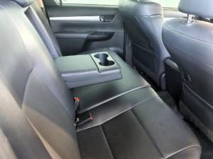 Toyota Hilux 2.8GD-6 double cab 4x4 Raider auto - Image 8