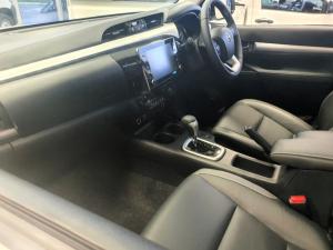 Toyota Hilux 2.8GD-6 double cab 4x4 Raider auto - Image 9