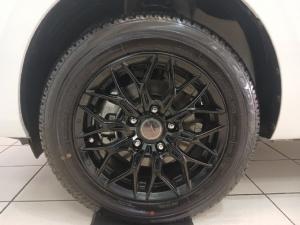 Suzuki Ertiga 1.5 GA - Image 8