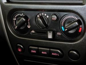 Suzuki Jimny 1.3 - Image 14