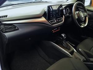 Suzuki Baleno 1.5 GLX auto - Image 10