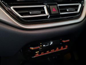 Suzuki Baleno 1.5 GLX auto - Image 16