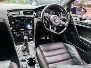 Volkswagen Golf GTI - Image 9