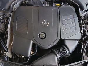 Mercedes-Benz C-Class C200 Avantgarde - Image 10