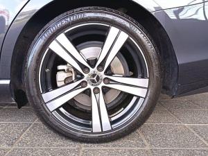 Mercedes-Benz C-Class C200 Avantgarde - Image 3