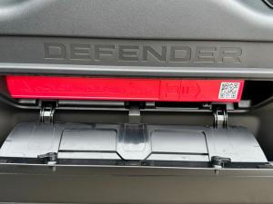Land Rover Defender 110 D350 X-Dynamic HSE - Image 22