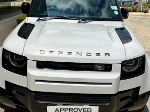 Land Rover Defender 110 D350 X-Dynamic HSE - Image 2