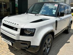Land Rover Defender 110 D350 X-Dynamic HSE - Image 3