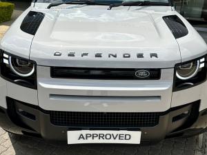 Land Rover Defender 110 D350 X-Dynamic HSE - Image 5