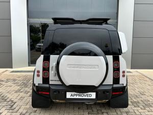Land Rover Defender 110 D350 X-Dynamic HSE - Image 8