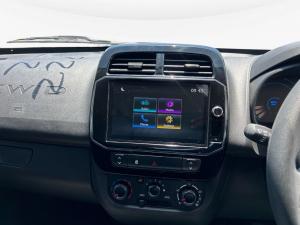 Renault Kwid 1.0 Evolution - Image 11