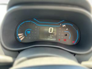 Renault Kwid 1.0 Evolution - Image 12