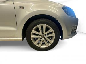 Volkswagen Polo Vivo hatch 1.6 Comfortline auto - Image 9