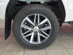 Toyota Hilux 2.4GD-6 Xtra cab Raider manual - Image 9