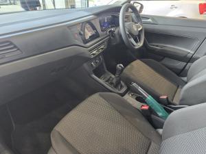 Volkswagen Polo hatch 1.0TSI - Image 11