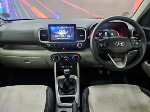 Hyundai Venue 1.2 Premium - Image 11