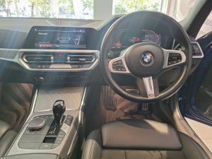 BMW 3 Series 318i M Sport - Image 10
