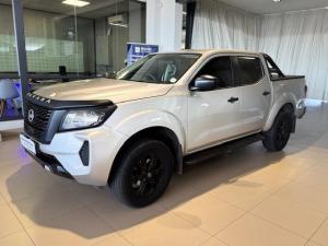 Nissan Navara 2.5DDTi double cab SE Plus auto - Image 2