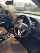 Nissan Navara 2.5DDTi double cab SE Plus auto - Image 3
