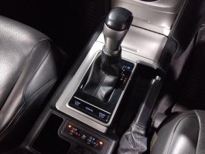 Toyota Land Cruiser Prado 2.8GD VX - Image 12