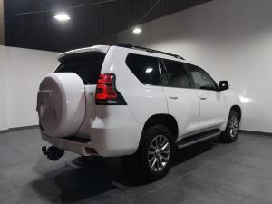Toyota Land Cruiser Prado 2.8GD VX - Image 16