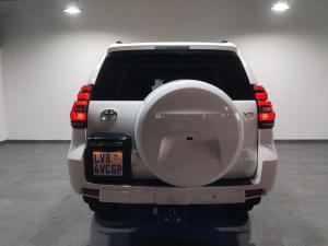 Toyota Land Cruiser Prado 2.8GD VX - Image 17