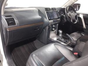Toyota Land Cruiser Prado 2.8GD VX - Image 5