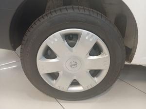 Nissan NP200 1.6i safety pack (aircon) - Image 13