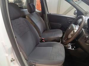 Nissan NP200 1.6i safety pack (aircon) - Image 16