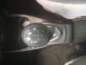 Nissan NP200 1.6i safety pack (aircon) - Image 18