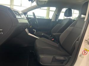Volkswagen Polo hatch 1.0TSI Life auto - Image 21
