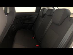 Toyota Vitz 1.0 - Image 11