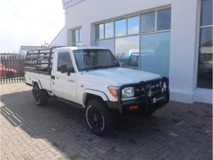 Toyota Land Cruiser 79 4.0 V6 single cab - Image 1