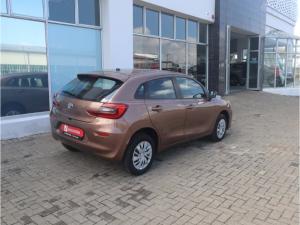 Toyota Starlet 1.5 Xi - Image 2