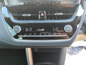 Toyota Corolla Cross 1.8 HEV XS - Image 16