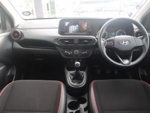 Hyundai Grand i10 1.0 Premium hatch - Image 6