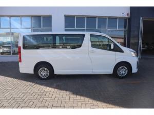 Toyota Quantum 2.8 LWB bus 11-seater GL - Image 3