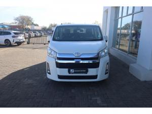 Toyota Quantum 2.8 LWB bus 11-seater GL - Image 4