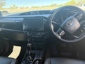 Toyota Hilux 2.8GD-6 double cab 4x4 Legend auto - Image 6