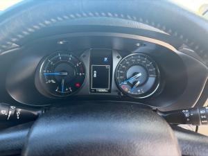 Toyota Hilux 2.8GD-6 double cab 4x4 Legend auto - Image 9